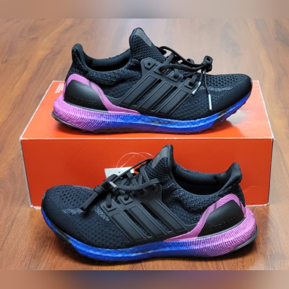 New Adidas Ultraboost DNA Running Shoe Black Blue Sneakers Men's Size 7